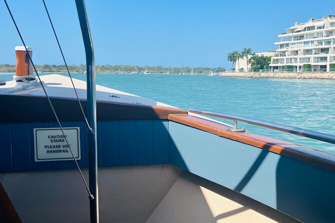 Secrets of Noosa Tour with Oceanview Lunch, Nature & Noosa River Ferry - Tewantin and the river-town walk: history along the water