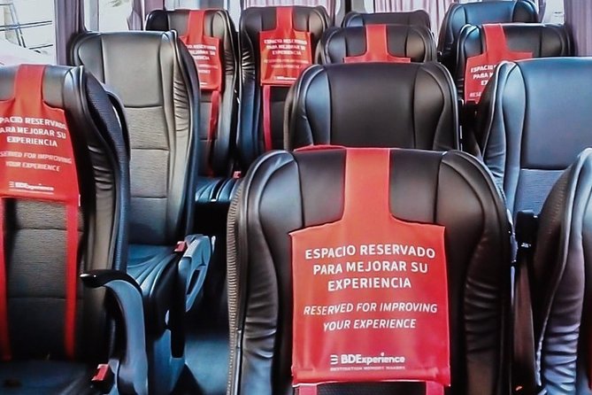 Shared transfer R/T VAN Apto-Muelle Ferry Isla Mujeres-Apto C/ Tickets Ferry - Cancun to Puerto Juárez: What the Ground Transfer Feels Like