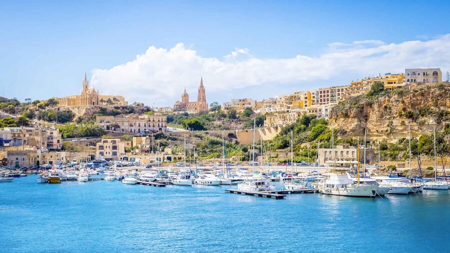 Sliema/St. Paul's: Gozo, Comino & Blue Lagoon Ferry Cruise - Comino and the Blue Lagoon: the access pass rule you must follow