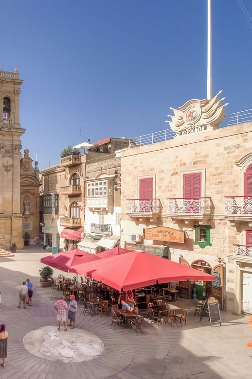 Sliema/St. Paul's: Gozo, Comino & Blue Lagoon Ferry Cruise - Blue Lagoon conditions: packed water, rocky edges, and quick swim logistics