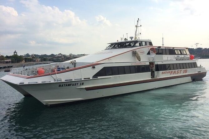 SMALL GROUP: Batam day tour with Ferry, 1-hour Massage, and Lunch from Singapore - Barelang Bridge and the last stretch back to Singapore