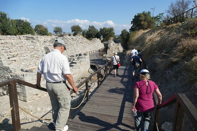 Troy Full-Day Guided Tour incl. Transfer, Ferry Tickets w/Lunch - Eceabat: Lunch Break and a Short Ferry Intermission