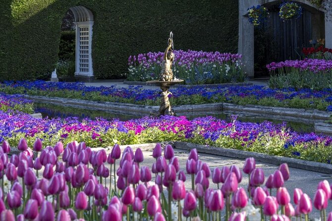 Victoria & Butchart Gardens Tour with Gulf Island Ferry - Butchart Gardens: what you get from a guided visit