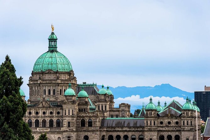 Victoria & Butchart Gardens Tour with Gulf Island Ferry - Who this tour suits best (and who should think twice)