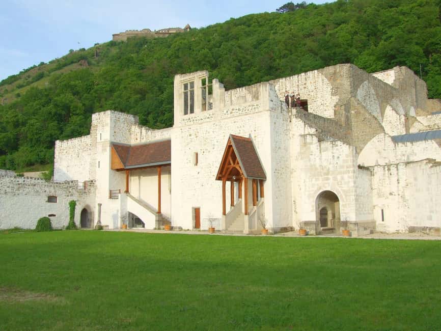 Visegrád Hike & Castle Tour with Ferry from Budapest - Price and value: what $176 buys you in a day like this