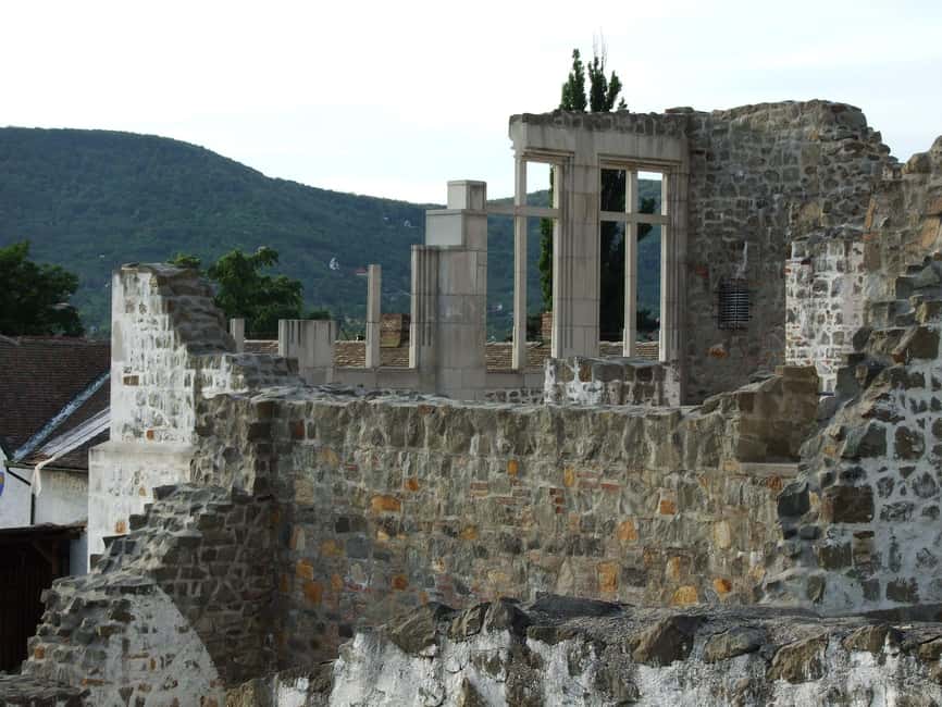 Visegrád Hike & Castle Tour with Ferry from Budapest - The panoramic train ride: the “warm-up” sightseeing you actually want