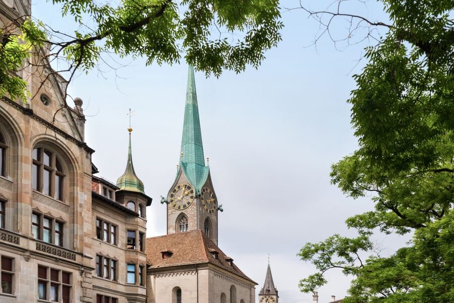 Zurich: City Highlights Tour by Bus, Cable Car, and Ferry - Adliswil to Felsenegg by aerial cable car: where the Alps show up
